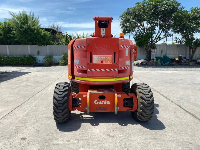 รถกระเช้า GENIE  Z34 -22 ความสูง 10.40เมตร  รถเก่านอกนำเข้า  ติดต่อ Line jiraroj2909