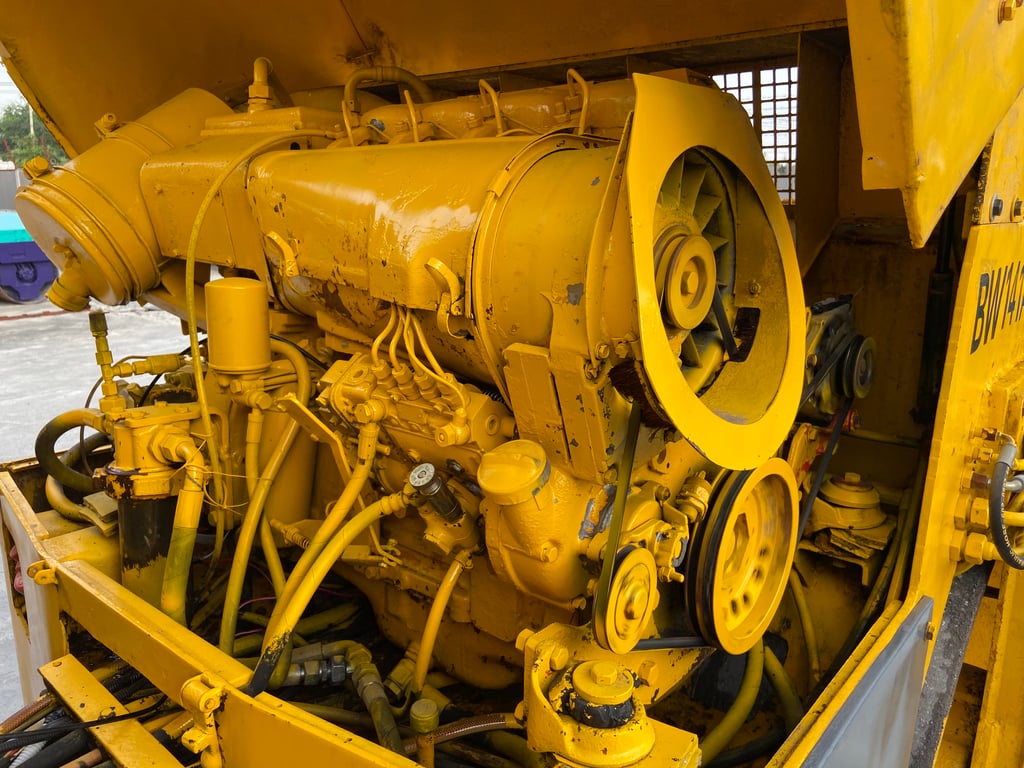 รถบดล้อเหล็ก BOMAG BW141AD ขนาด 7 ตัน รถเก่านอกนำเข้า ติดต่อ Line jiraroj2909 รถบดล้อเหล็ก BOMAG BW141AD ขนาด 7 ตัน รถเก่านอกนำเข้า ติดต่อ Line jiraroj2909