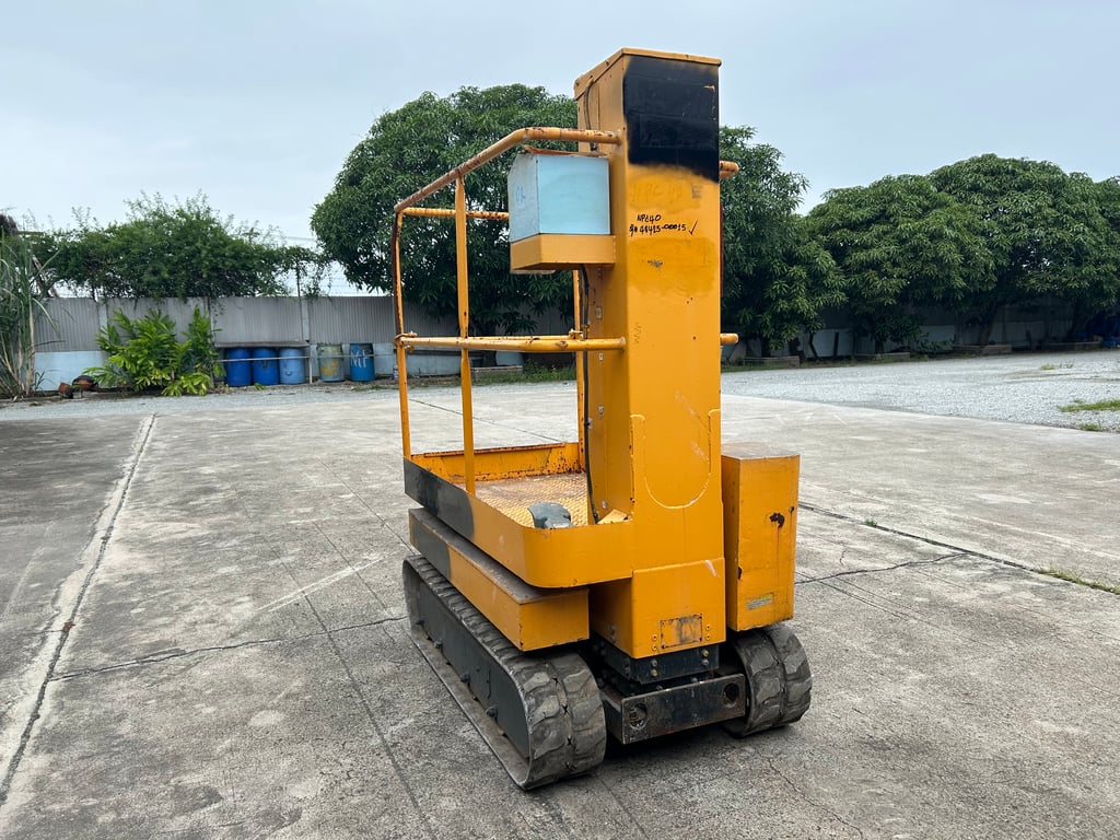 รถกระเช้าไฟฟ้าเสาเดี่ยว แทร็กยาง S-MAC ความสูง 3.8 เมตร รถเก่านอก ติดต่อ Line jiraroj2909 รถกระเช้าไฟฟ้าเสาเดี่ยว แทร็กยาง S-MAC ความสูง 3.8 เมตร รถเก่านอก ติดต่อ Line jiraroj2909