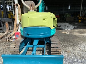 รถแบคโฮ  YANMAR VIO30-1 ขนาด 3ตัน รถเก่านอก  ติดต่อ Line jiraroj2909