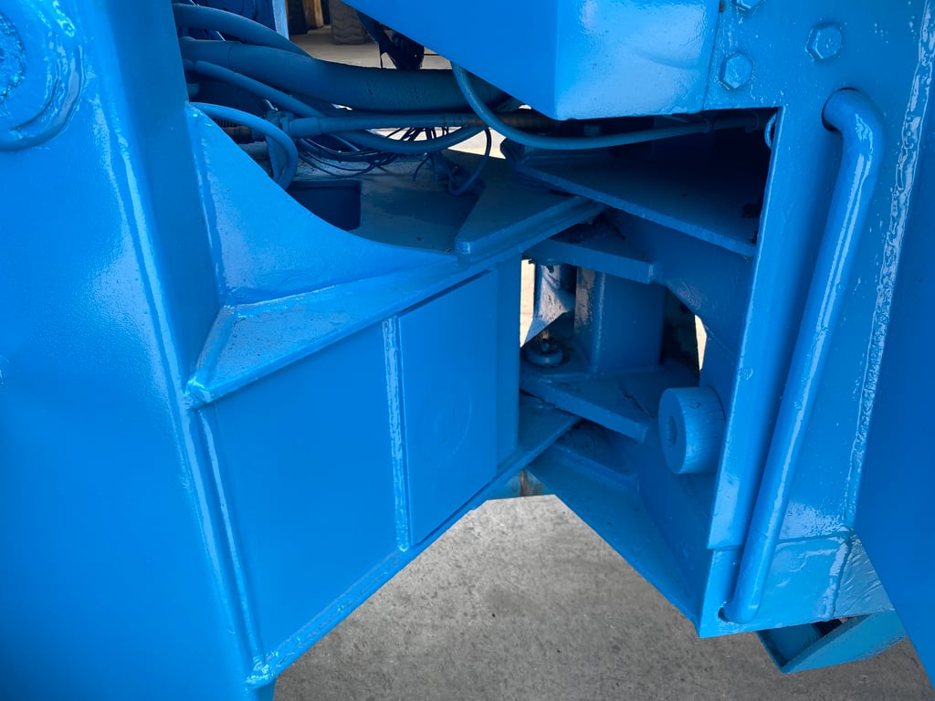 รถตักล้อยาง TCM 820 บุ้งกี๋ 0.7คิว แขนยกสูง 2.8 ม. เก่านอก ติดต่อ Line jiraroj2909 รถตักล้อยาง TCM 820 บุ้งกี๋ 0.7คิว แขนยกสูง 2.8 ม. เก่านอก ติดต่อ Line jiraroj2909