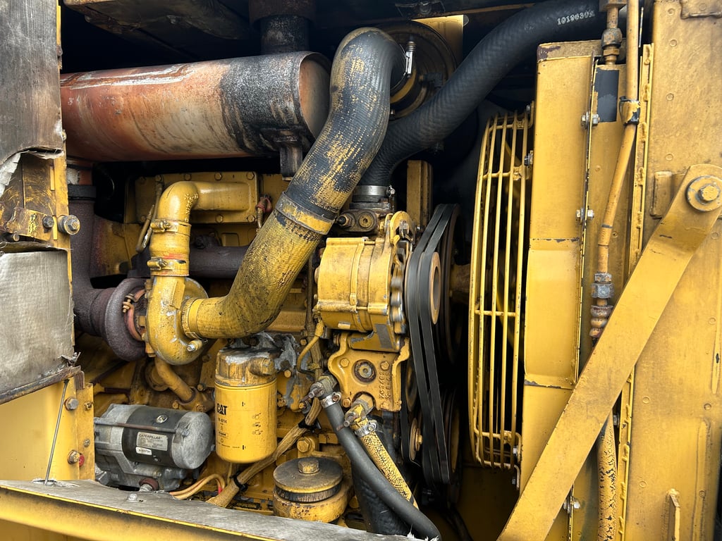 รถตักล้อยาง CAT IT14F บุ้งกี๋ 1.4 คิว ยกสูง 3.6 ม. คอนโทรลเดี่ยว รถเก่านอกนำเข้า ติดต่อ Line jiraroj2909 รถตักล้อยาง CAT IT14F บุ้งกี๋ 1.4 คิว ยกสูง 3.6 ม. คอนโทรลเดี่ยว รถเก่านอกนำเข้า ติดต่อ Line jiraroj2909