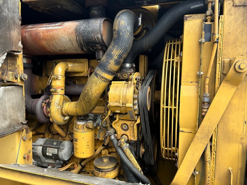 รถตักล้อยาง CAT IT14F บุ้งกี๋ 1.4 คิว ยกสูง 3.6 ม. คอนโทรลเดี่ยว รถเก่านอกนำเข้า ติดต่อ Line jiraroj2909