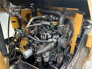 รถบดล้อหน้าเหล็กล้อหลังยาง CAT CB-335D ขนาด 4 ตัน รถเก่านอกนำเข้า  ติดต่อ   Line  jiraroj2909