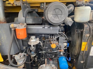 รถแบคโฮ KOMATSU รุ่น PC56-7 ขนาด 5 ตัน  รถเก่านอกนำเข้า ติดต่อ  Line jiraroj2909