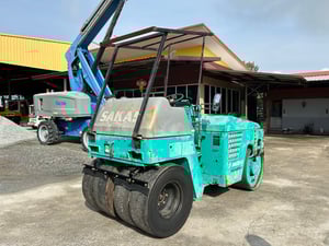 รถบด SAKAI  TW500W-1 รถเก่านอก พร้อมใช้งาน ติดต่อ Line jiraroj2909