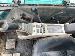 รถแบคโฮ IHI 60NS ขนาด 5 ตัน รถเก่านอก มีเอกสาร ติดต่อ line  jiraroj2909