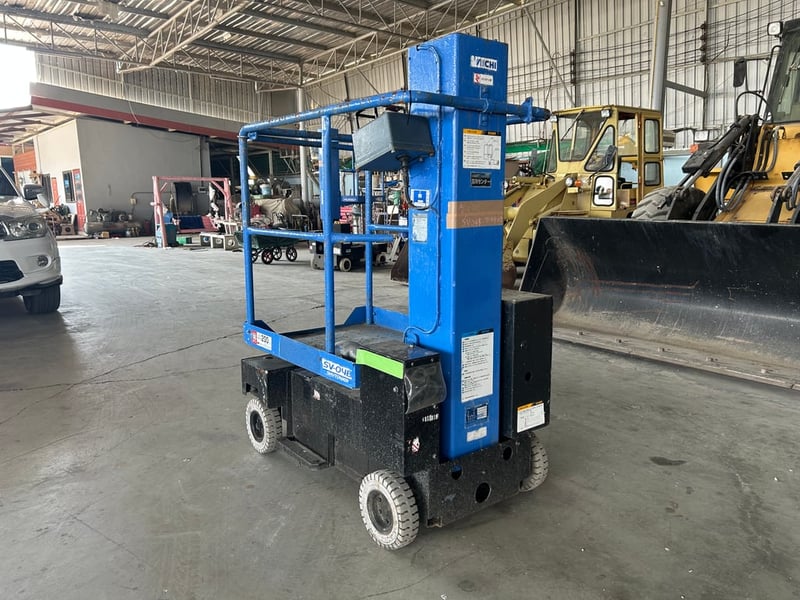 รถกระเช้าไฟฟ้าเสาเดี่ยว 4ล้อ AICHI  SV04B  ความสูง 3.8 เมตร รถเก่านอก ติดต่อ Line jiraroj2909