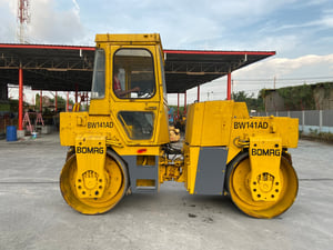 รถบดล้อเหล็ก BOMAG BW141AD ขนาด 7 ตัน รถเก่านอกนำเข้า ติดต่อ Line jiraroj2909 รถบดล้อเหล็ก BOMAG BW141AD ขนาด 7 ตัน รถเก่านอกนำเข้า ติดต่อ Line jiraroj2909
