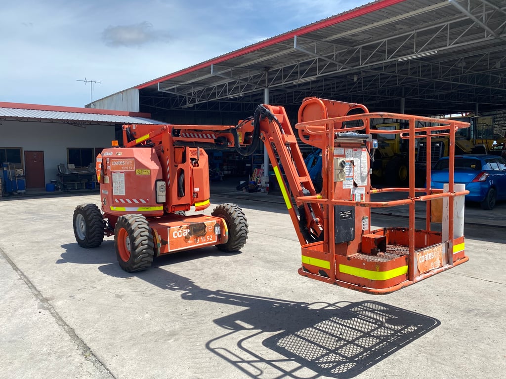 รถกระเช้า GENIE  Z34 -22 ความสูง 10.40เมตร  รถเก่านอกนำเข้า  ติดต่อ Line jiraroj2909 รถกระเช้า GENIE  Z34 -22 ความสูง 10.40เมตร  รถเก่านอกนำเข้า  ติดต่อ Line jiraroj2909