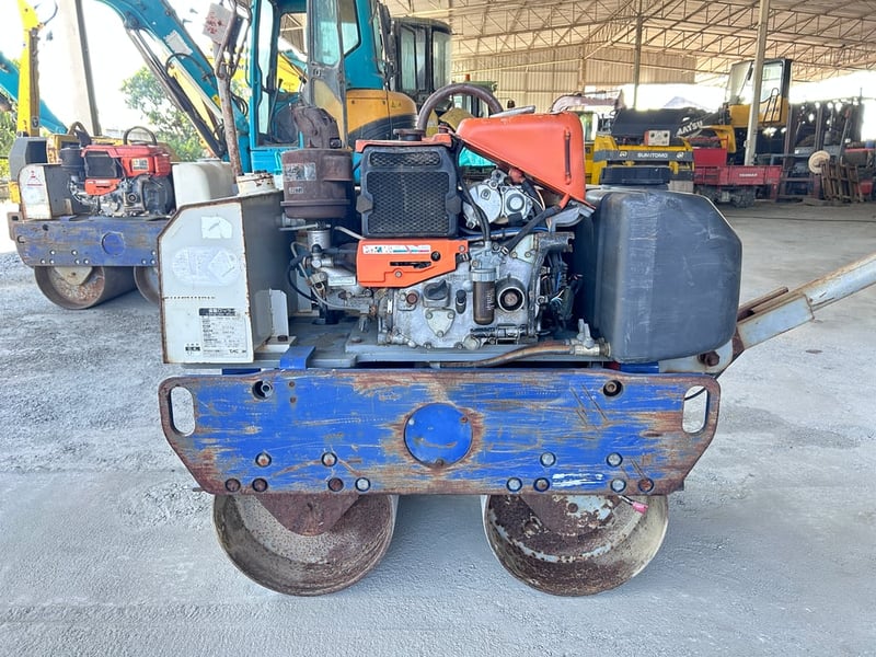 รถบดเดินตาม TACOM TMR55KDS  เก่านอกนำเข้า  ติดต่อ Line  jiraroj2909