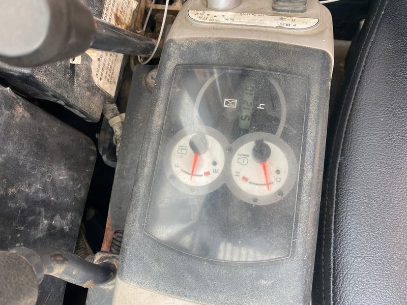 รถแบคโฮ KOMATSU PC56-7 ขนาด 5 ตัน รถเก่านอกนำเข้า ติดต่อ Line: jiraroj2909 รถแบคโฮ KOMATSU PC56-7 ขนาด 5 ตัน รถเก่านอกนำเข้า ติดต่อ Line: jiraroj2909