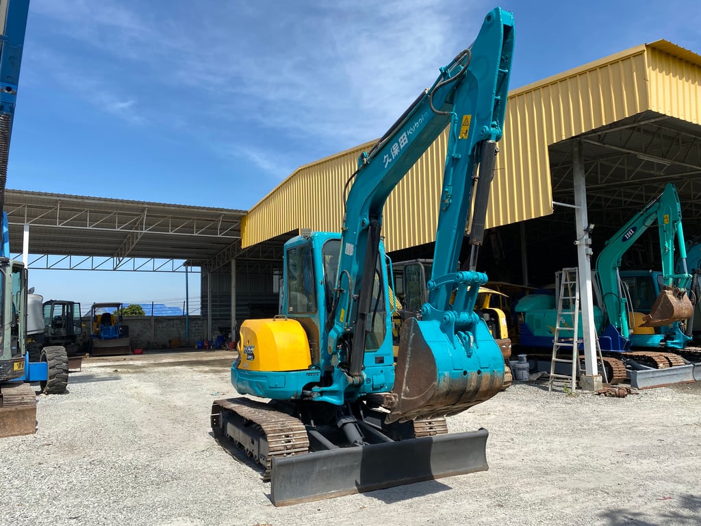 รถแบคโฮ  KUBOTA  KX161-3SZ ขนาด 5ตัน รถเก่านอกนำเข้า ติดต่อ Line jiraroj2909