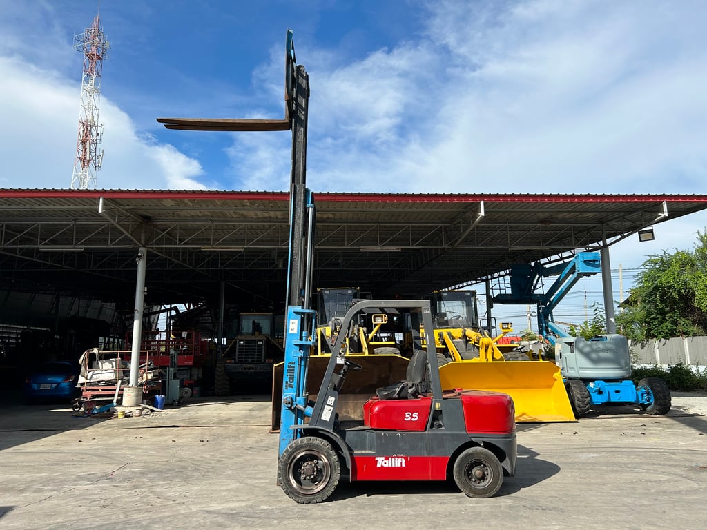 รถฟอร์คลิฟท์ TAILIFT FD35 ยก 3.5 ตัน เสาสูง 4เมตร งาไสลด์ ติดต่อ Line jiraroj2909 รถฟอร์คลิฟท์ TAILIFT FD35 ยก 3.5 ตัน เสาสูง 4เมตร งาไสลด์ ติดต่อ Line jiraroj2909