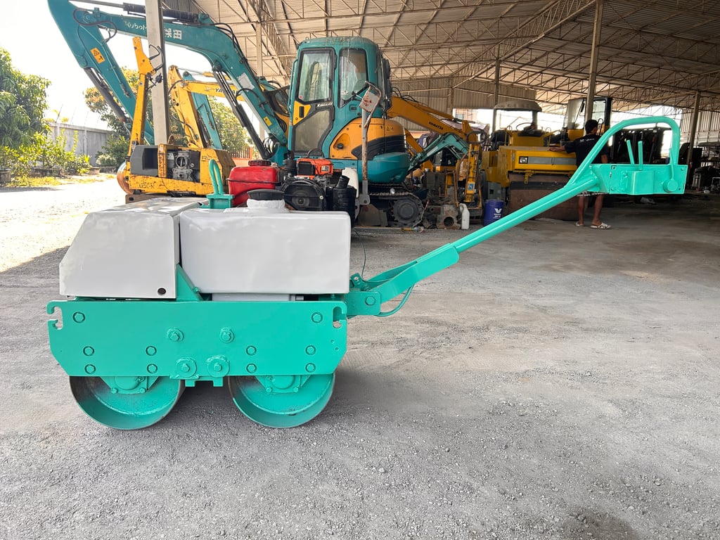 รถบดเดินตาม MIKASA  ติดต่อ Line  jiraroj2909