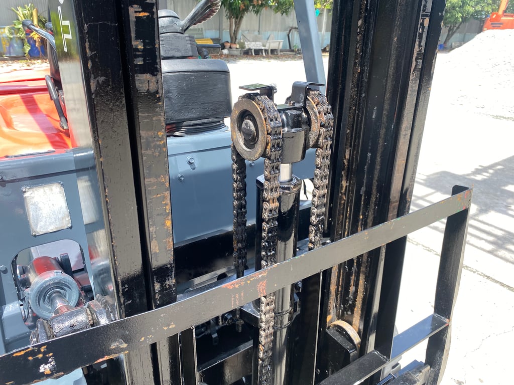 รถฟอร์คลิฟท์ TOYOTA 6FD25 ยก 2.5 ตัน เสาสูง 3เมตร เกียร์ออโต้ รถเก่านอก ติดต่อ Line jiraroj2909 รถฟอร์คลิฟท์ TOYOTA 6FD25 ยก 2.5 ตัน เสาสูง 3เมตร เกียร์ออโต้ รถเก่านอก ติดต่อ Line jiraroj2909