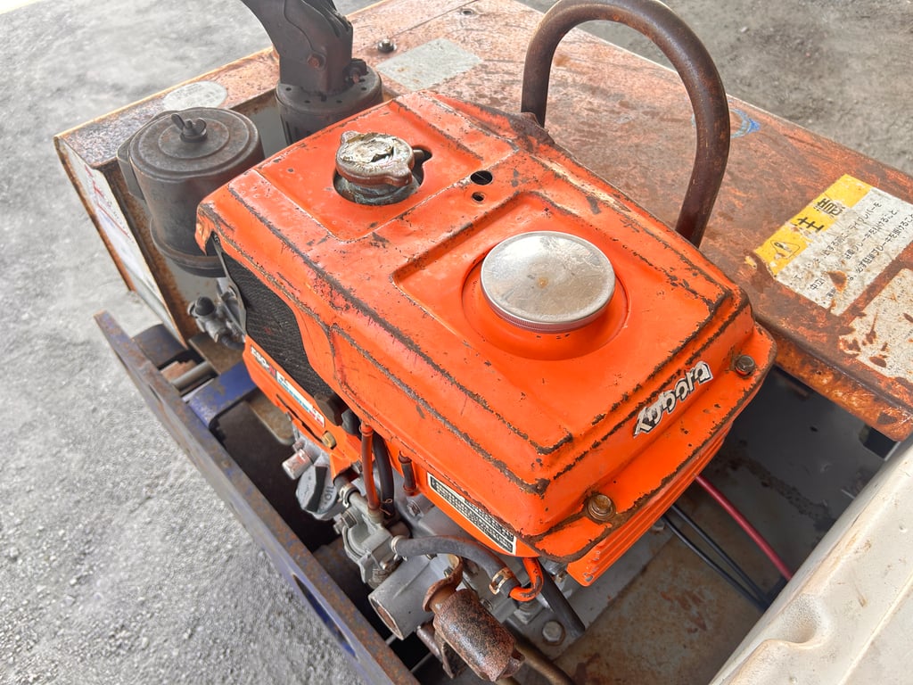 รถบดเดินตาม DYNAPAC LP650M ติดต่อ Line jiraroj2909 รถบดเดินตาม DYNAPAC LP650M ติดต่อ Line jiraroj2909