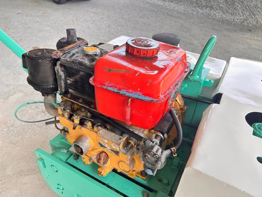 รถบดเดินตาม MIKASA  ติดต่อ Line  jiraroj2909