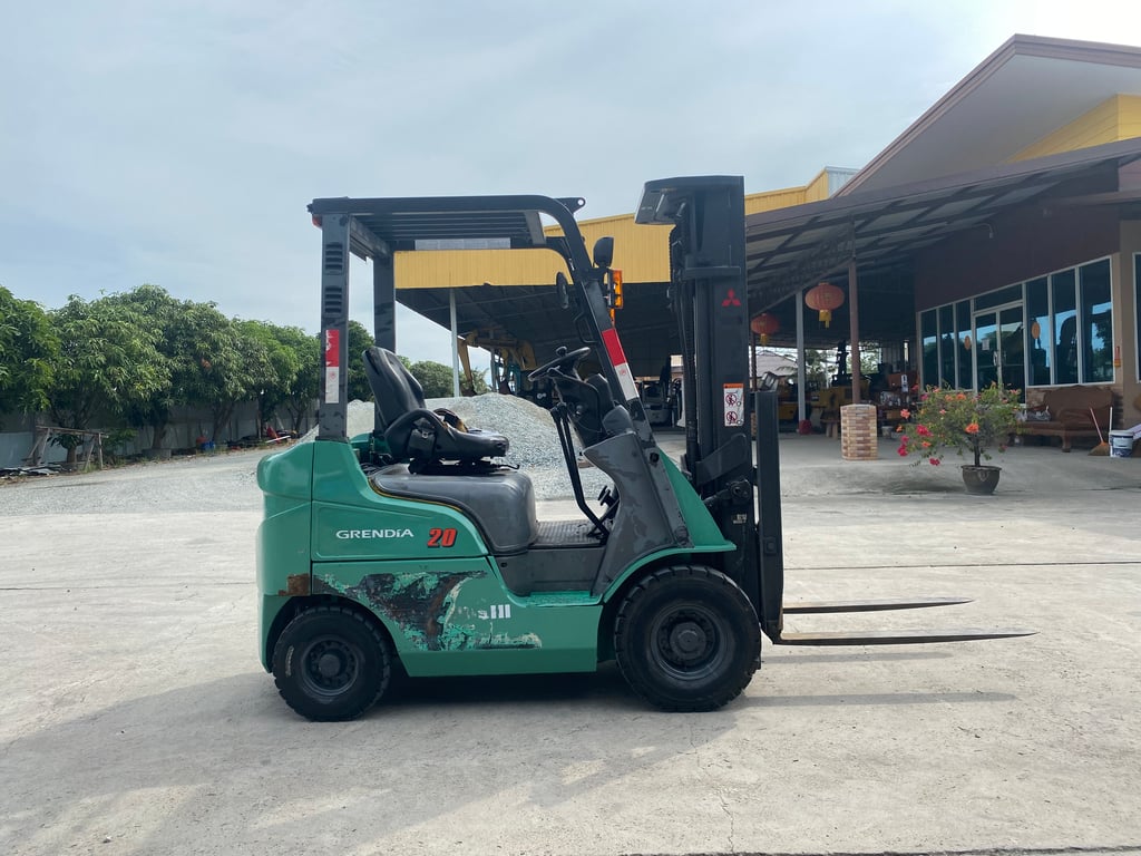 รถฟอร์คลิฟท์ MITSUBISHI FD15ND ยก 1.5 ตัน ยกสูง 4.7 เมตร รถเก่านอก ติดต่อ Line jiraroj2909 รถฟอร์คลิฟท์ MITSUBISHI FD15ND ยก 1.5 ตัน ยกสูง 4.7 เมตร รถเก่านอก ติดต่อ Line jiraroj2909