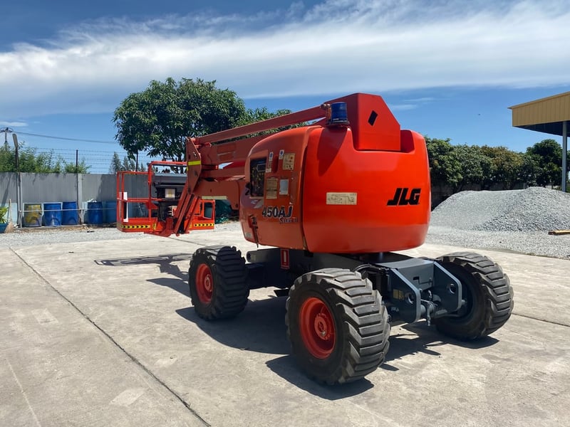 ขายรถกระเช้าบูม JLG 450AJ ความสูง 13.7 เมตร รถเก่านอก ติดต่อ Line jiraroj2909 ขายรถกระเช้าบูม JLG 450AJ ความสูง 13.7 เมตร รถเก่านอก ติดต่อ Line jiraroj2909