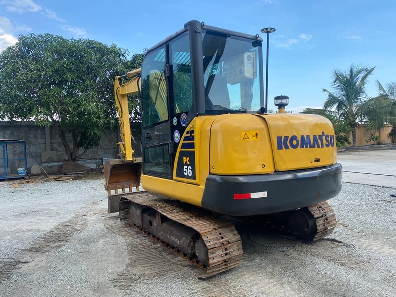 รถแบคโฮ KOMATSU PC56-7 ขนาด 5 ตัน รถเก่านอกนำเข้า ติดต่อ Line: jiraroj2909 รถแบคโฮ KOMATSU PC56-7 ขนาด 5 ตัน รถเก่านอกนำเข้า ติดต่อ Line: jiraroj2909