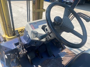 รถฟอร์คลิฟท์ KOMATSU  FD25-11 ยก 2.5 ตัน ยกสูง 4 เมตร งาหมุน    ติดต่อ Line jiraroj2909