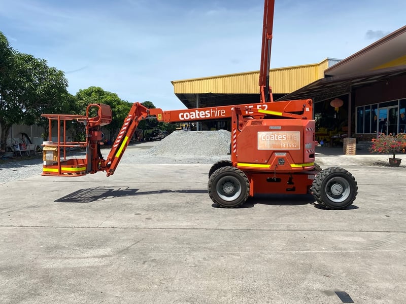 รถกระเช้า GENIE  Z34 -22 ความสูง 10.40เมตร  รถเก่านอกนำเข้า  ติดต่อ Line jiraroj2909