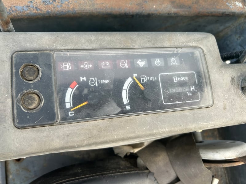 รถแบคโฮ KOBELCO SK30SR ขนาด 3 ตัน รถเก่านอกนำเข้า ติดต่อ Line: jiraroj2909