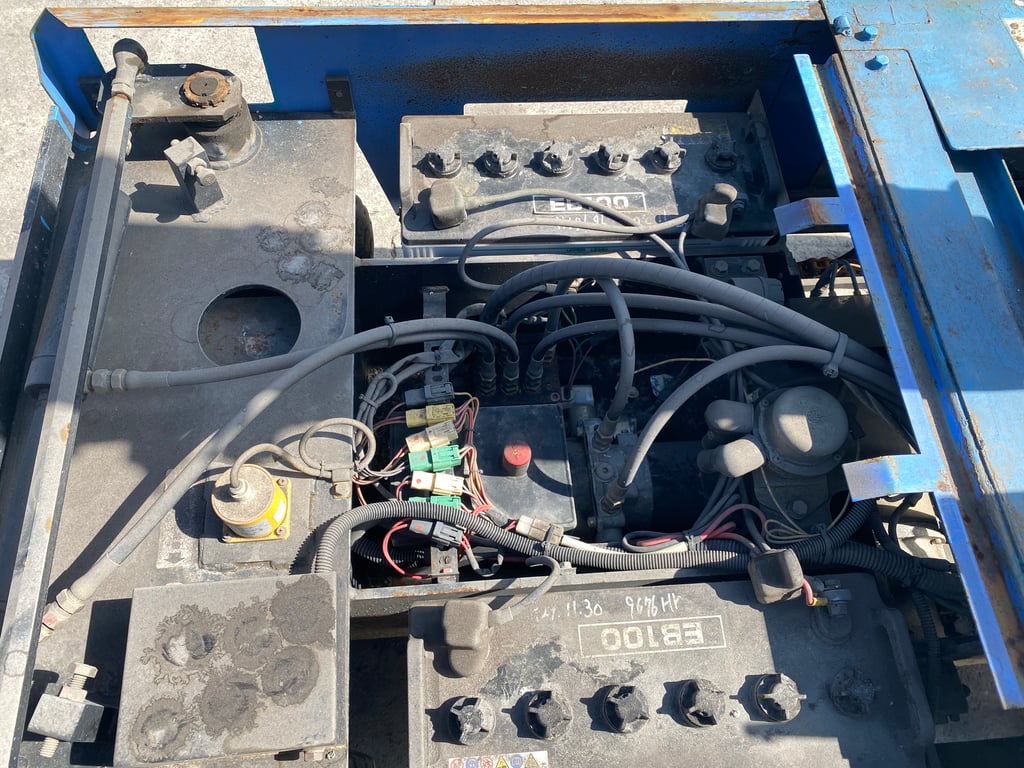 รถกระเช้าไฟฟ้าเสาเดี่ยว 4ล้อ AICHI SV03A ความสูง2.7เมตร รถเก่านอก ติดต่อ Line jiraroj2909 รถกระเช้าไฟฟ้าเสาเดี่ยว 4ล้อ AICHI SV03A ความสูง2.7เมตร รถเก่านอก ติดต่อ Line jiraroj2909