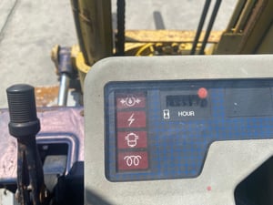 รถฟอร์คลิฟท์ KOMATSU  FD25-11 ยก 2.5 ตัน ยกสูง 4 เมตร งาหมุน    ติดต่อ Line jiraroj2909