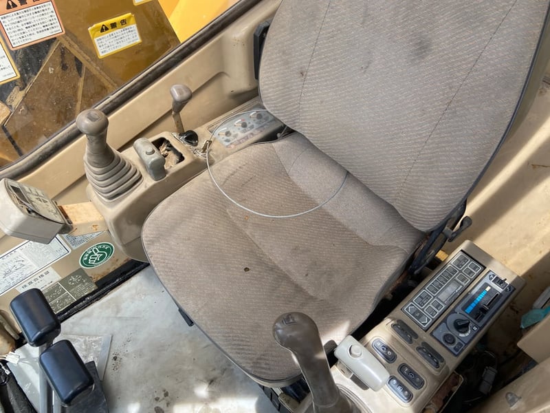 รถแบคโฮ  CAT 308BSR ขนาด 8 ตัน บูมสไลด์ รถเก่านอก ติดต่อ Line jiraroj2909