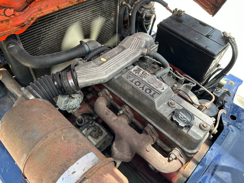 รถฟอร์คลิฟท์  TOYOTA 5FD25  ยก 2.5 ตัน ยกสูง 3เมตร รถเก่านอกนำเข้า ติดต่อ Line jiraroj2909