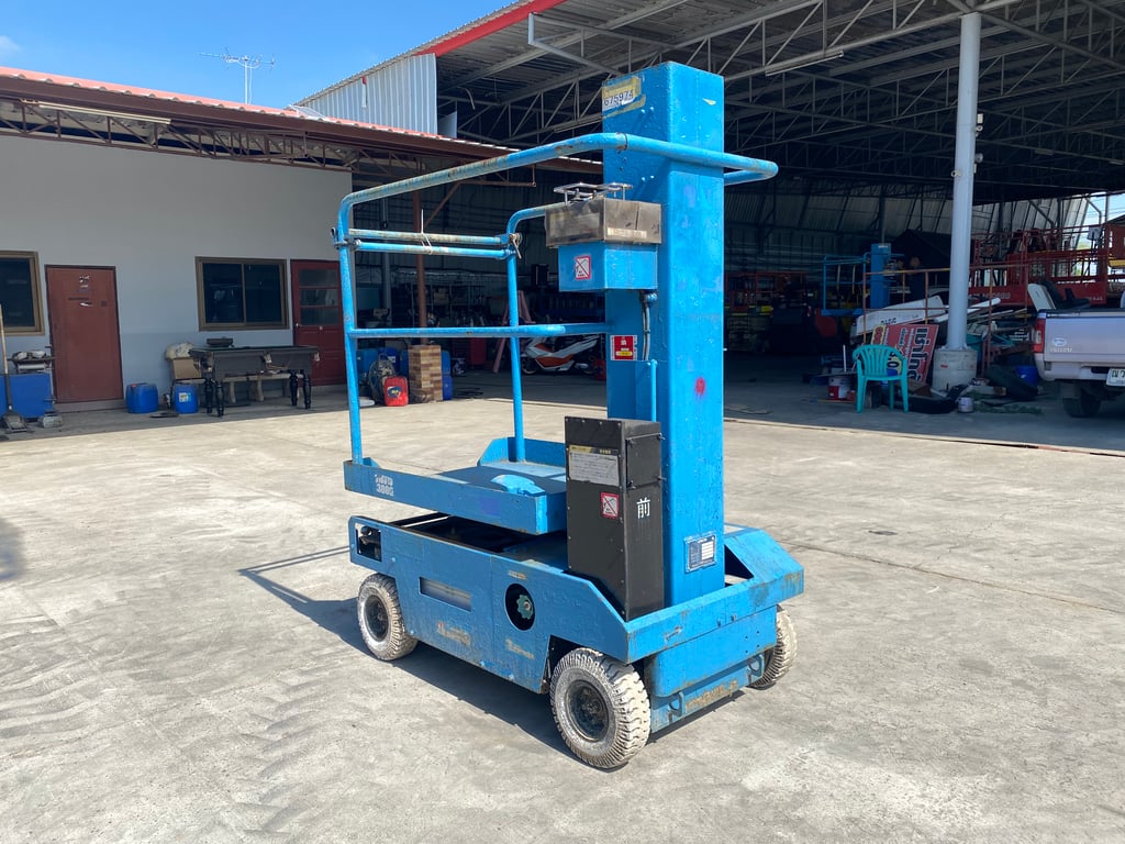 รถกระเช้าไฟฟ้าเสาเดี่ยว 4ล้อ AICHI SV03A ความสูง2.7เมตร รถเก่านอก ติดต่อ Line jiraroj2909 รถกระเช้าไฟฟ้าเสาเดี่ยว 4ล้อ AICHI SV03A ความสูง2.7เมตร รถเก่านอก ติดต่อ Line jiraroj2909