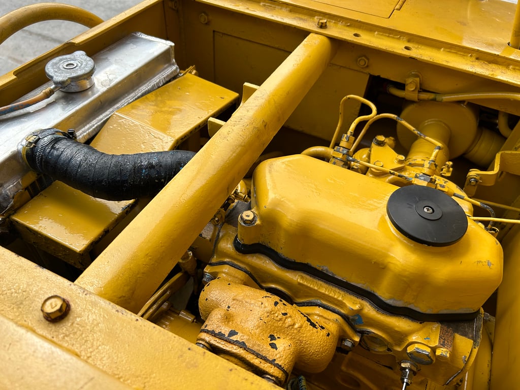 รถตักล้อยาง MITSUBISHI WS200 บุ้งกี๋ 0.3 คิว  รถเก่านอกนำเข้า ติดต่อ Line jiraroj2909