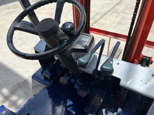 รถฟอร์คลิฟท์  TOYOTA 5FD25  ยก 2.5 ตัน ยกสูง 3เมตร รถเก่านอกนำเข้า ติดต่อ Line jiraroj2909