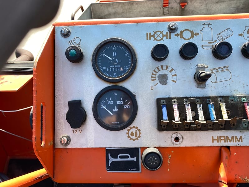 รถบด 3ล้อเหล็ก   HAMM  HW90-10 รถบด หนัก 10ตัน  รถเก่านอกนำเข้า ติดต่อ Line jiraroj2909