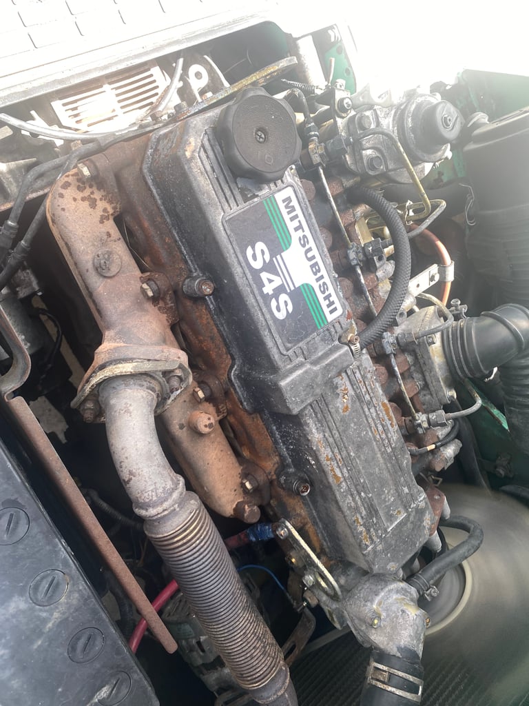 รถฟอร์คลิฟท์ MITSUBISHI FD30NT ยก 3ตัน เสาสูง 4เมตร งาสไลด์ ติดต่อ Line jiraroj2909