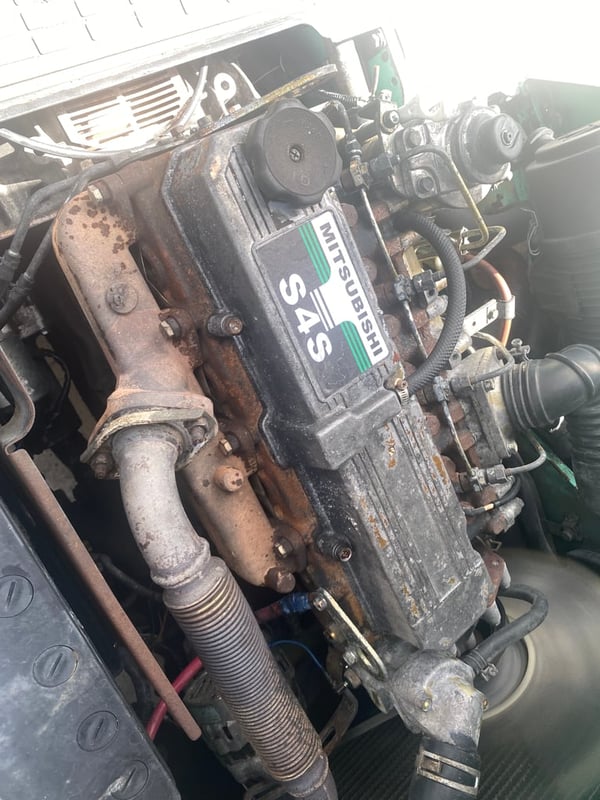 รถฟอร์คลิฟท์ MITSUBISHI FD30NT ยก 3ตัน เสาสูง 4เมตร งาสไลด์ ติดต่อ Line jiraroj2909