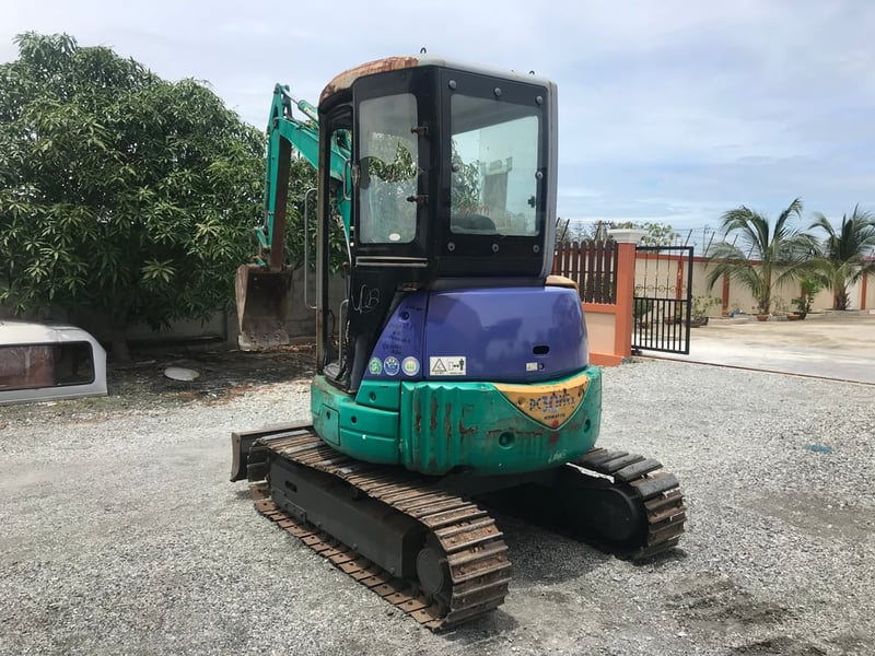 รถแบคโฮ  KOMATSU  PC30MR-1 ขนาด 3ตัน  รถเก่านอกนำเข้า   Line jiraroj2909