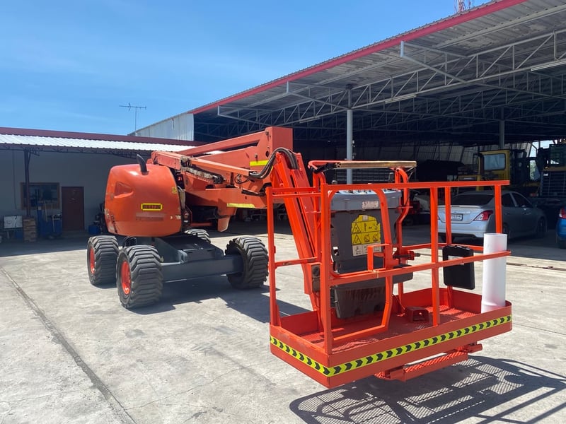 ขายรถกระเช้าบูม JLG 450AJ ความสูง 13.7 เมตร รถเก่านอก ติดต่อ Line jiraroj2909 ขายรถกระเช้าบูม JLG 450AJ ความสูง 13.7 เมตร รถเก่านอก ติดต่อ Line jiraroj2909