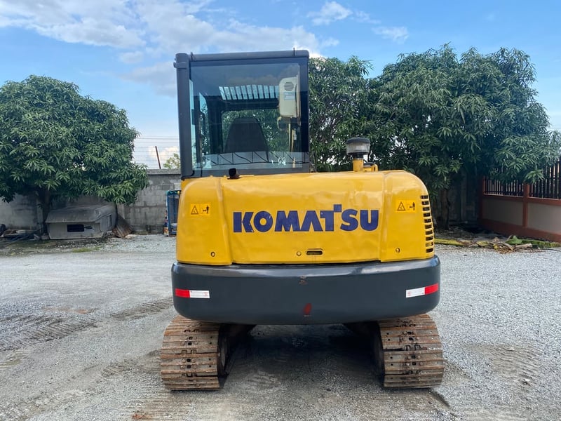 รถแบคโฮ KOMATSU PC56-7 ขนาด 5 ตัน รถเก่านอกนำเข้า ติดต่อ Line: jiraroj2909 รถแบคโฮ KOMATSU PC56-7 ขนาด 5 ตัน รถเก่านอกนำเข้า ติดต่อ Line: jiraroj2909