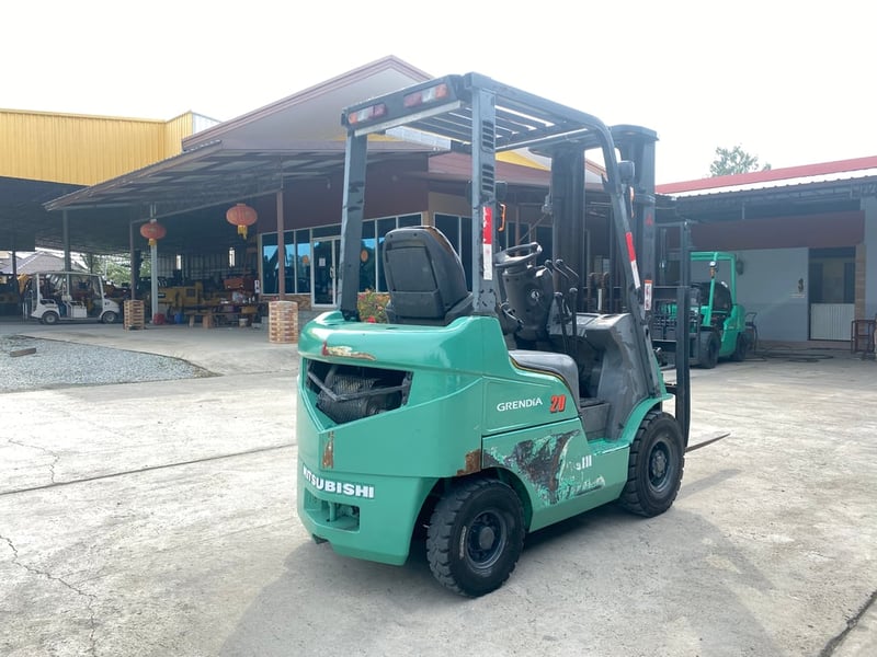 รถฟอร์คลิฟท์ MITSUBISHI FD15ND ยก 1.5 ตัน ยกสูง 4.7 เมตร รถเก่านอก ติดต่อ Line jiraroj2909 รถฟอร์คลิฟท์ MITSUBISHI FD15ND ยก 1.5 ตัน ยกสูง 4.7 เมตร รถเก่านอก ติดต่อ Line jiraroj2909