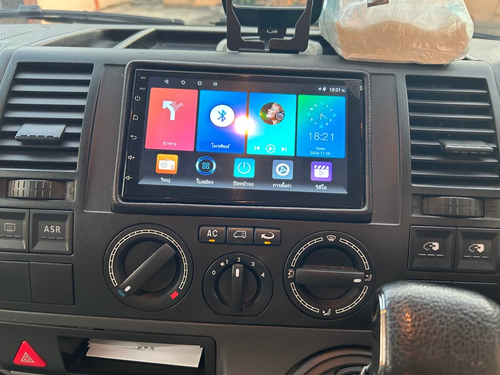 ปี 2005 รถตู้ Volkswagen Caravelle 2.5 TDi รถบ้าน เจ้าของขายเอง ปี 2005 รถตู้ Volkswagen Caravelle 2.5 TDi รถบ้าน เจ้าของขายเอง