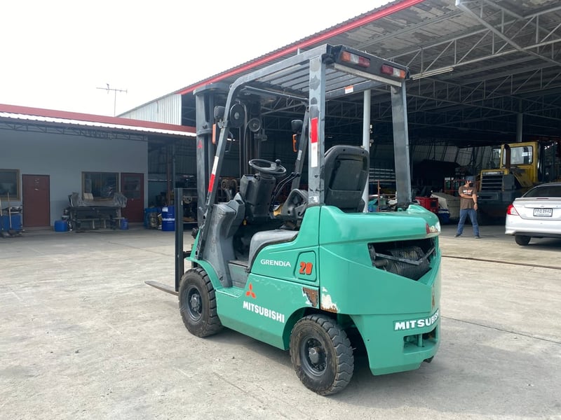 รถฟอร์คลิฟท์ MITSUBISHI FD15ND ยก 1.5 ตัน ยกสูง 4.7 เมตร รถเก่านอก ติดต่อ Line jiraroj2909 รถฟอร์คลิฟท์ MITSUBISHI FD15ND ยก 1.5 ตัน ยกสูง 4.7 เมตร รถเก่านอก ติดต่อ Line jiraroj2909