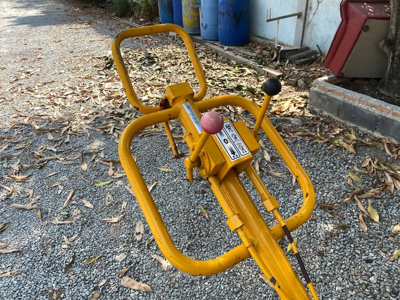 รถบดเดินตาม BOMAG BW65S รถเก่านอกนำเข้า ติดต่อ Line jiraroj2909