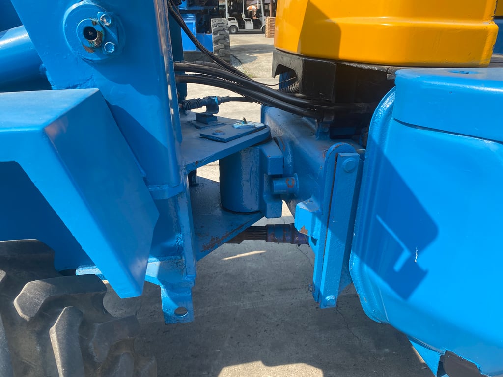 รถตักล้อยาง MITSUBISHI WS210 เทียบเท่า WA30 บุ้งกี๋ 0.7 คิว รถเก่านอกนำเข้า ติดต่อ Line jiraroj2909 รถตักล้อยาง MITSUBISHI WS210 เทียบเท่า WA30 บุ้งกี๋ 0.7 คิว รถเก่านอกนำเข้า ติดต่อ Line jiraroj2909