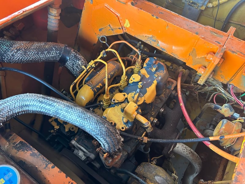 รถบดล้อหน้าเหล็กล้อหลังยาง SAKAI TG25 ขนาด 2.5 ตัน รถเก่านอกนำเข้า ติดต่อ Line jiraroj2909 รถบดล้อหน้าเหล็กล้อหลังยาง SAKAI TG25 ขนาด 2.5 ตัน รถเก่านอกนำเข้า ติดต่อ Line jiraroj2909