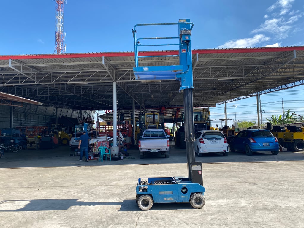 รถกระเช้าไฟฟ้าเสาเดี่ยว 4ล้อ AICHI SV03A ความสูง2.7เมตร รถเก่านอก ติดต่อ Line jiraroj2909 รถกระเช้าไฟฟ้าเสาเดี่ยว 4ล้อ AICHI SV03A ความสูง2.7เมตร รถเก่านอก ติดต่อ Line jiraroj2909