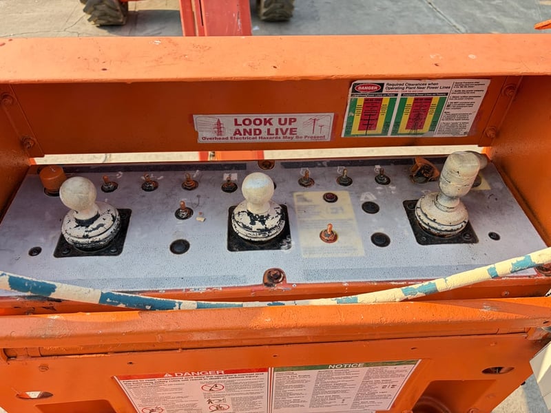 ขายรถกระเช้าบูม GENIE Z60-34 ความสูง 18.3 เมตร รถเก่านอก ติดต่อ Line jiraroj2909