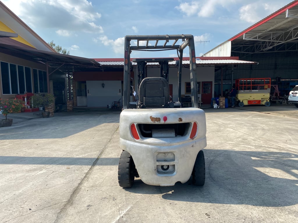 รถฟอร์คลิฟท์ NISSAN YG1F2A250 ยก 2.5ตัน ยกสูง 4.3เมตร ติดต่อ Line jiraroj2909 รถฟอร์คลิฟท์ NISSAN YG1F2A250 ยก 2.5ตัน ยกสูง 4.3เมตร ติดต่อ Line jiraroj2909